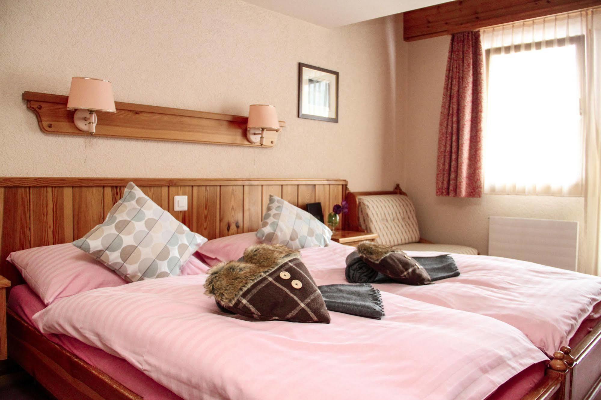 Hotel Europe Zinal Kültér fotó